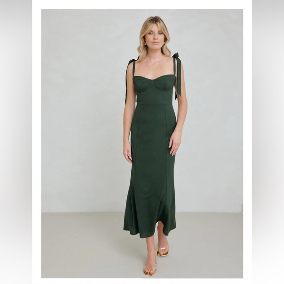 park and fifth Dresses & Skirts - Park and Fifth Marlowe olive green dress size S